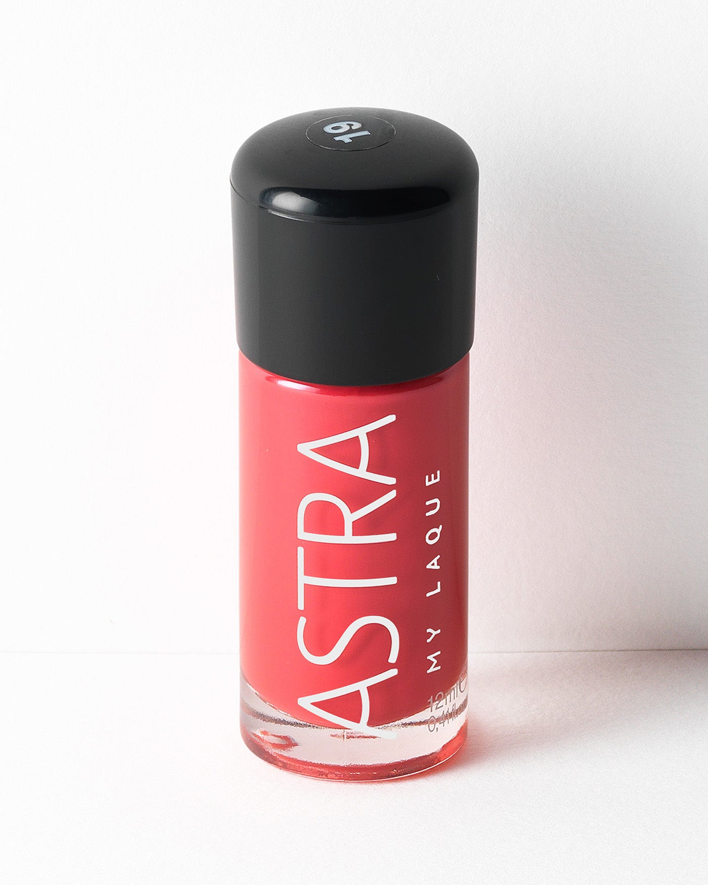 1451-19_01 - Astra Make-Up