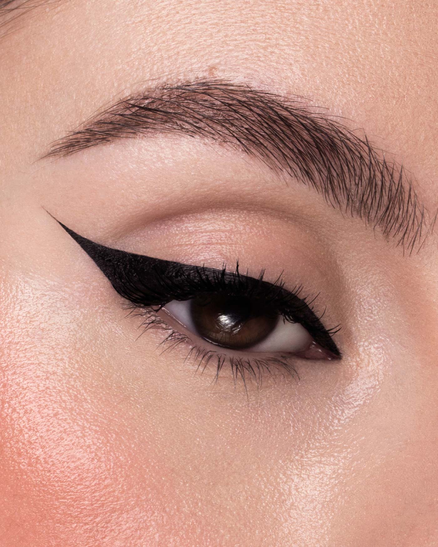 EYELINER - Eyeliner Liquido Nero Intenso Semi-Mat - 01 - Black - Astra Make-Up