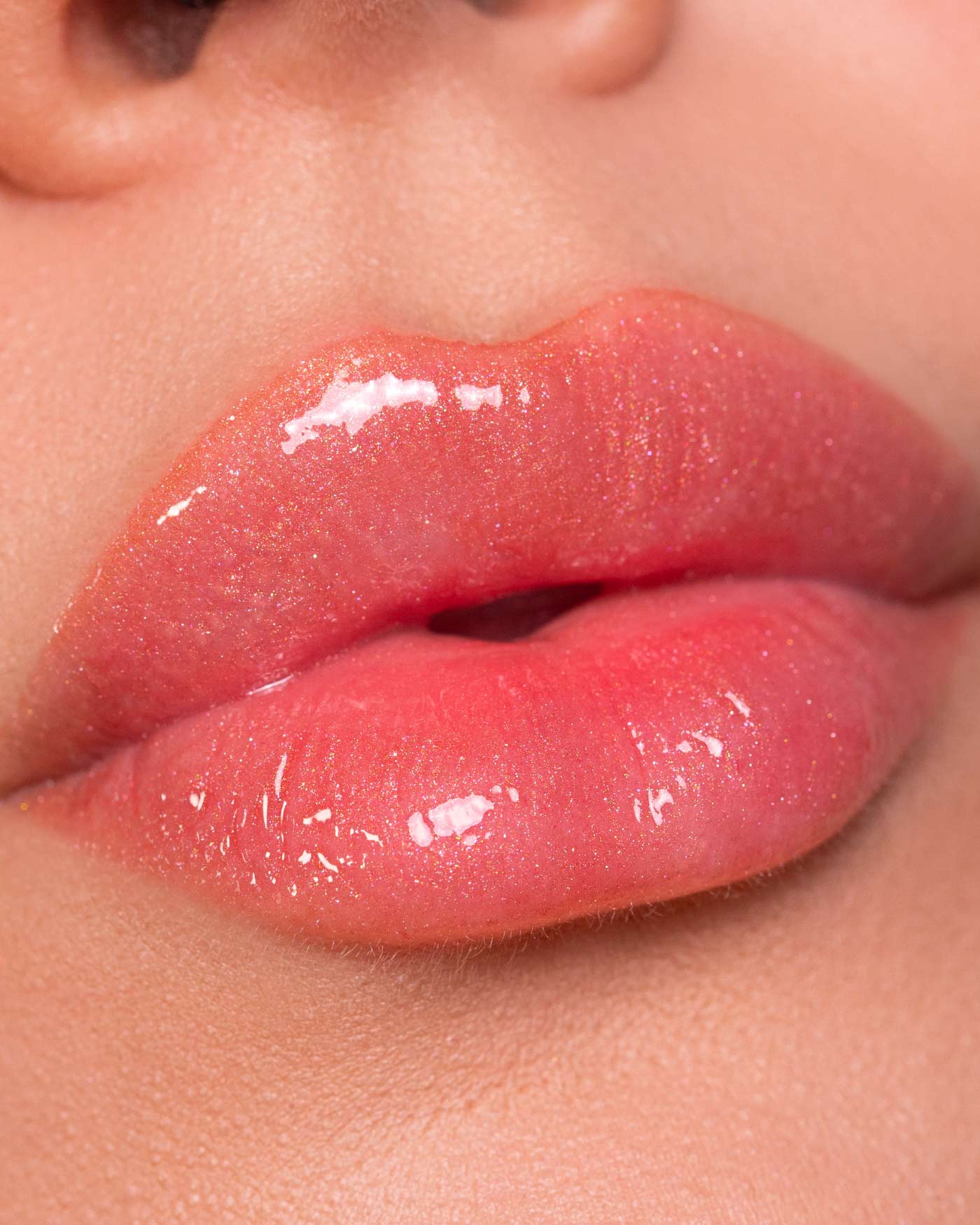 MY GLOSS PLUMP & SHINE - Lip Gloss Volumizzante Luminoso - 04 - Glow Fever - Astra Make-Up