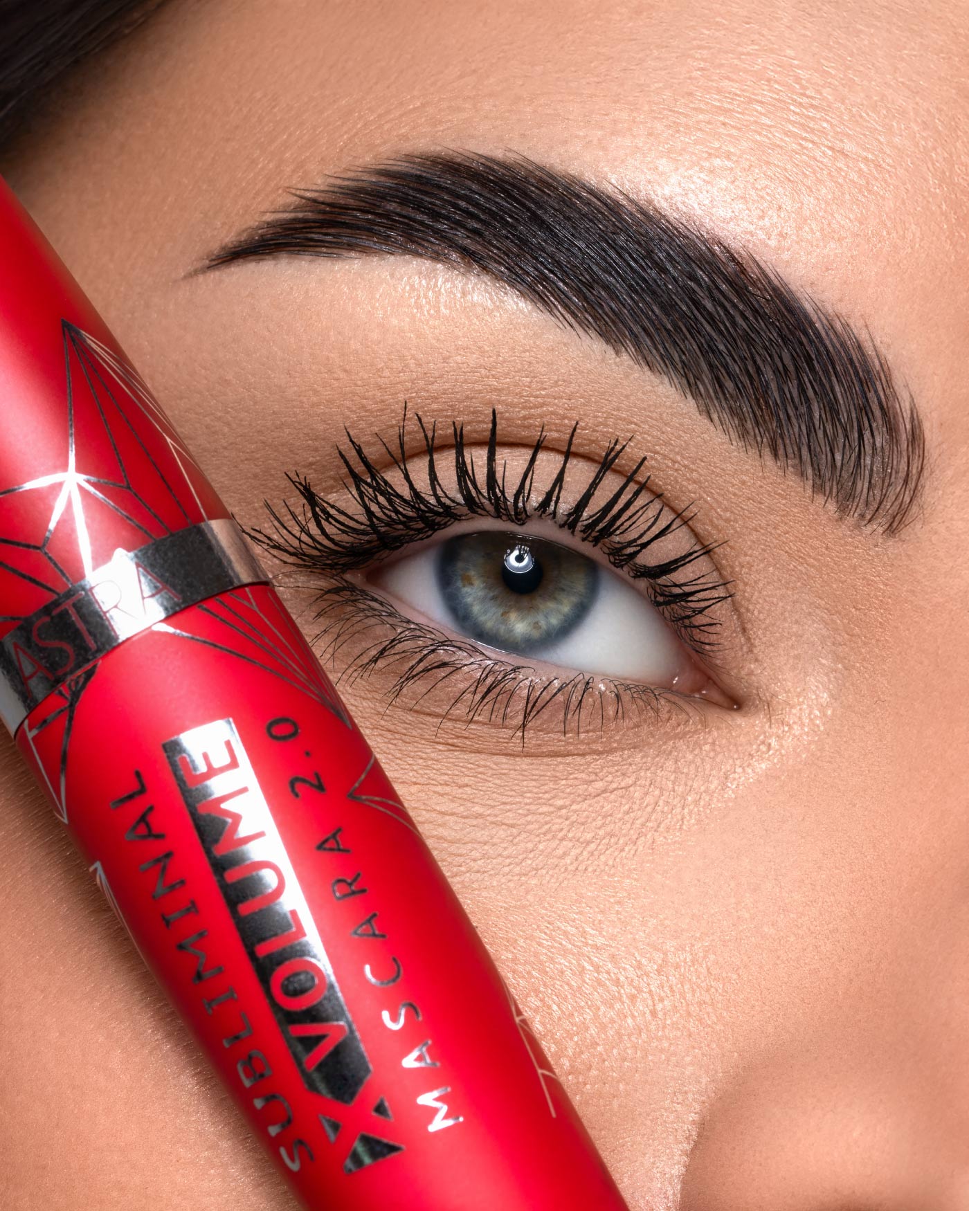 SUBLIMINAL X VOLUME MASCARA 2.0 - Maxi Volume Lunga Durata - Black - Astra Make-Up