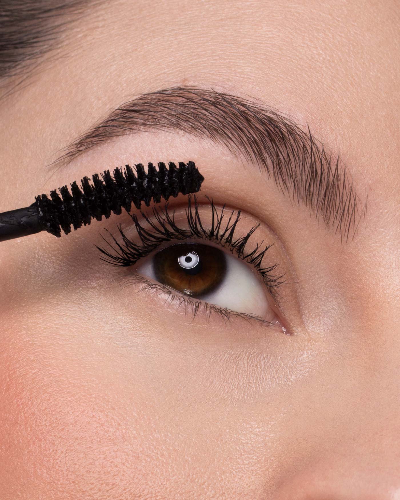 #INSTACURLS - Mascara Volume + Incurvatura - 01 - Black - Astra Make-Up