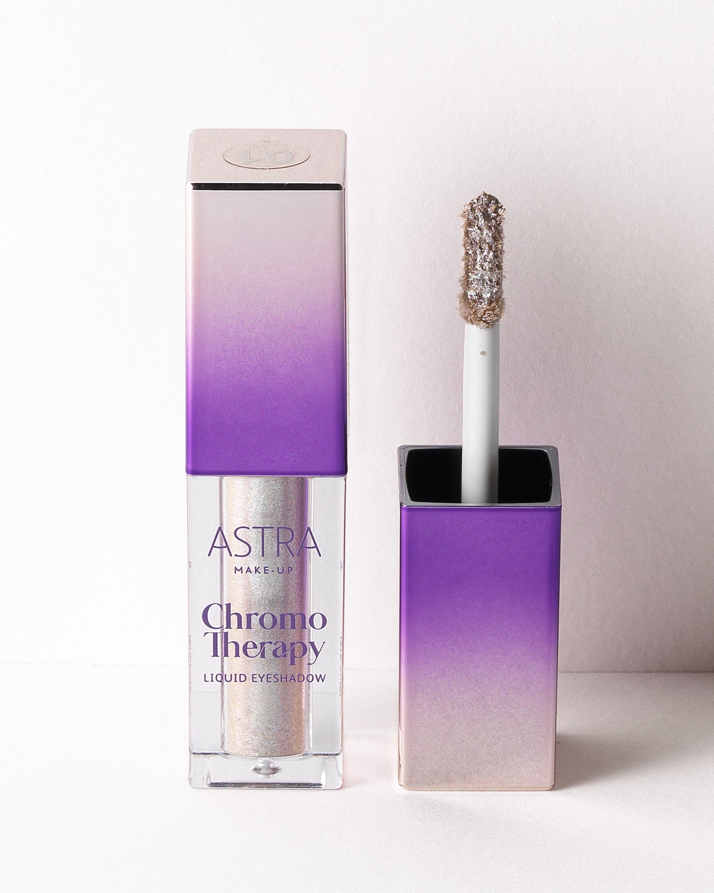 CHROMO THERAPY - Ombretto Liquido Riflessi Multidimensionali - 01 - Uv Placebo - Astra Make-Up
