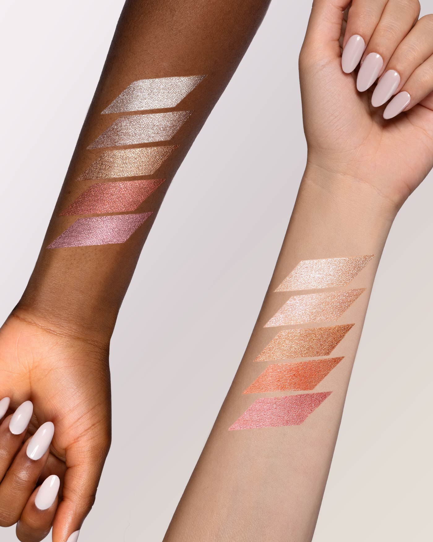 LIGHT THERAPY - Illuminante Blush Liquido - 03 - Mainstream Bronze - Astra Make-Up