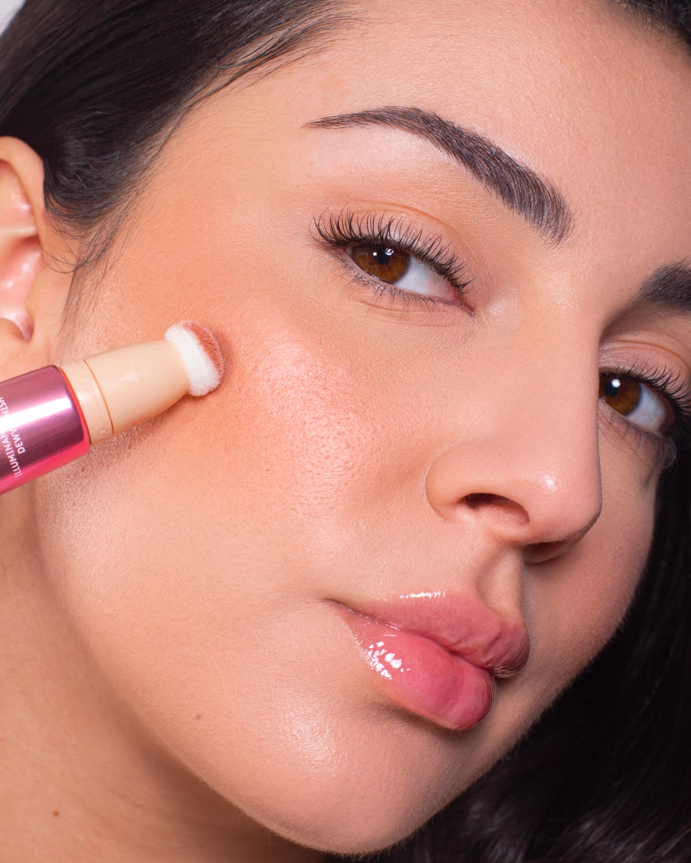 LIGHT THERAPY - Illuminante Blush Liquido - 04 - Serotonin Peach - Astra Make-Up