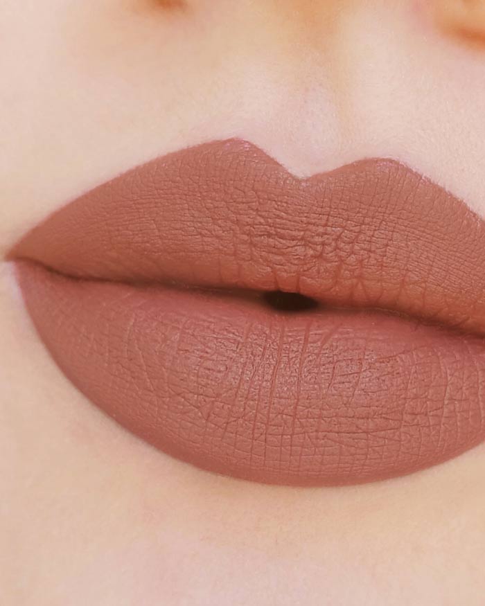 JUMBO LIPSTICK - Matitone Labbra Ultra-Cremoso - 28 - Nude Nectar - Astra Make-Up