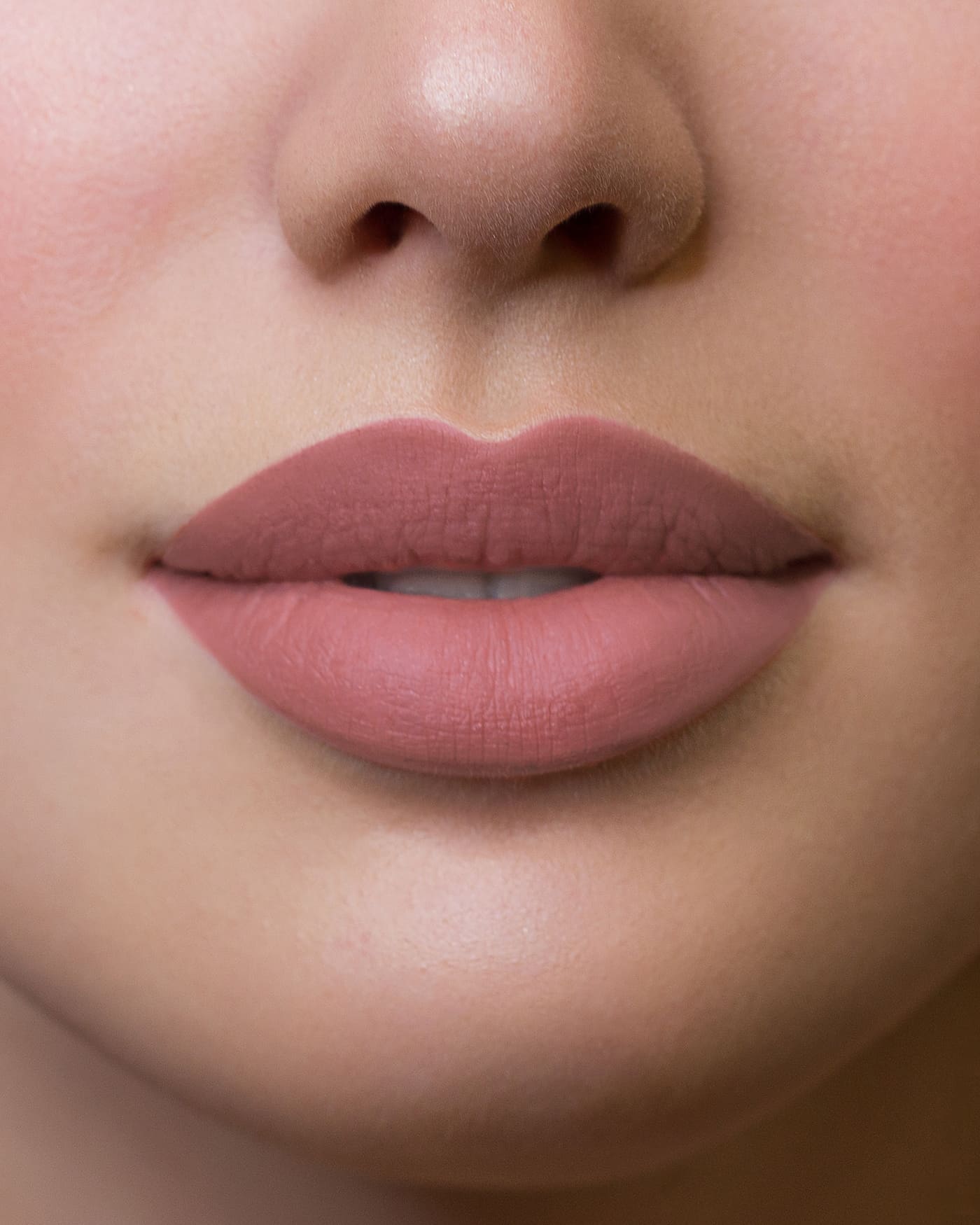 HYPNOTIZE LIQUID LIPSTICK - Rossetto Liquido Lunga Tenuta - 11 - Lovely Bride - Astra Make-Up