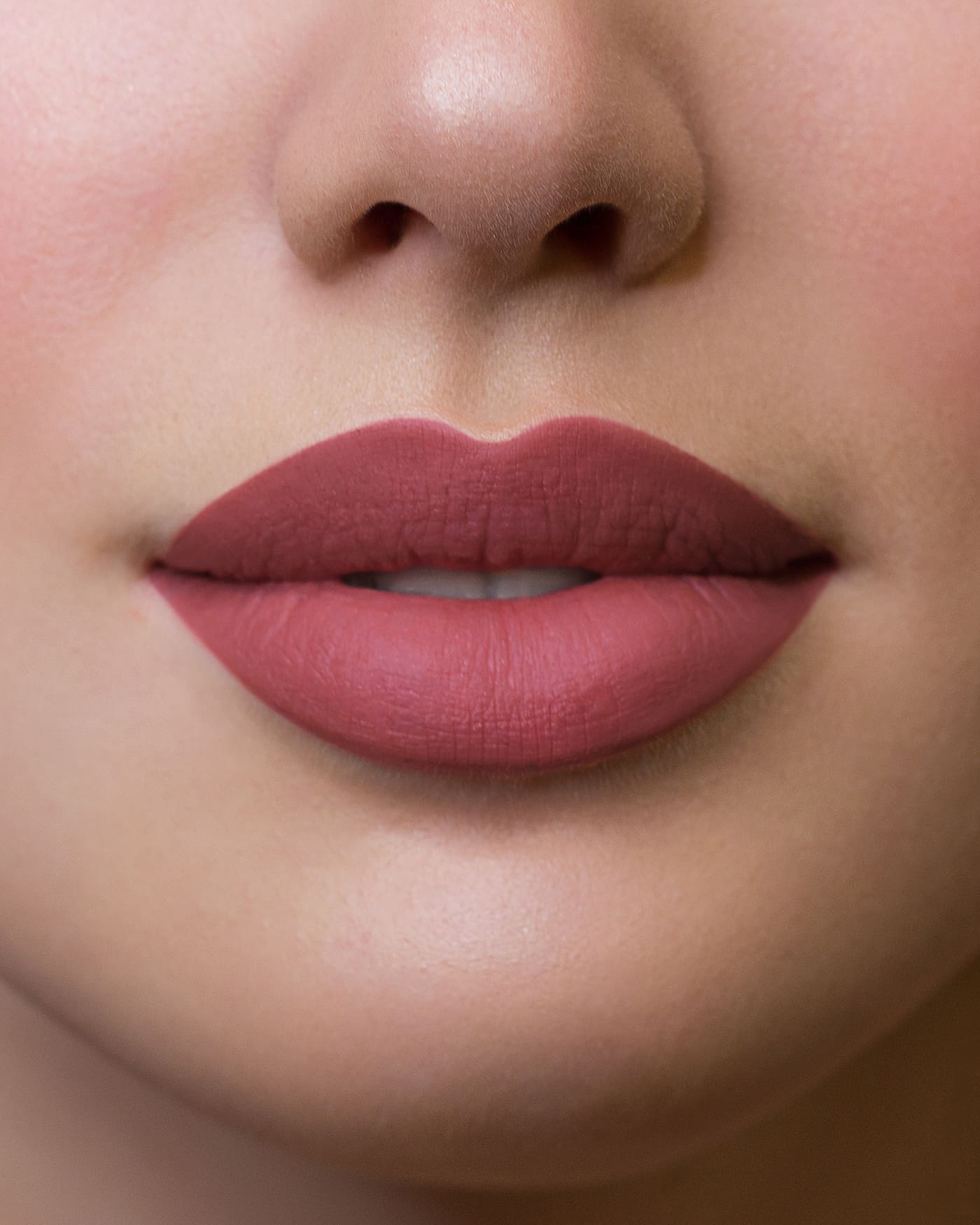 HYPNOTIZE LIQUID LIPSTICK - Rossetto Liquido Lunga Tenuta - 14 - Gipsy - Astra Make-Up