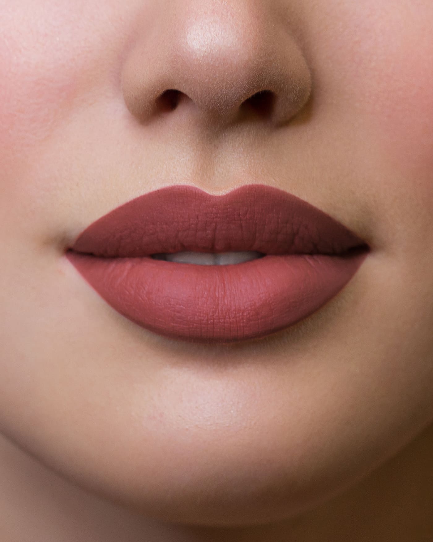 HYPNOTIZE LIQUID LIPSTICK - Rossetto Liquido Lunga Tenuta - 16 - Millennial - Astra Make-Up