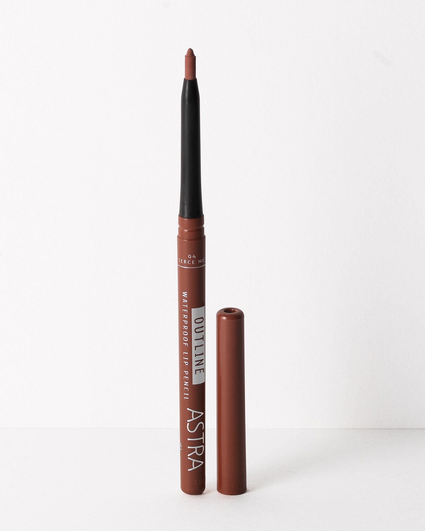 OUTLINE WATERPROOF LIP PENCIL - Matita Labbra Retraibile Resistente all'Acqua - 04 - Fierce Nut - Astra Make-Up