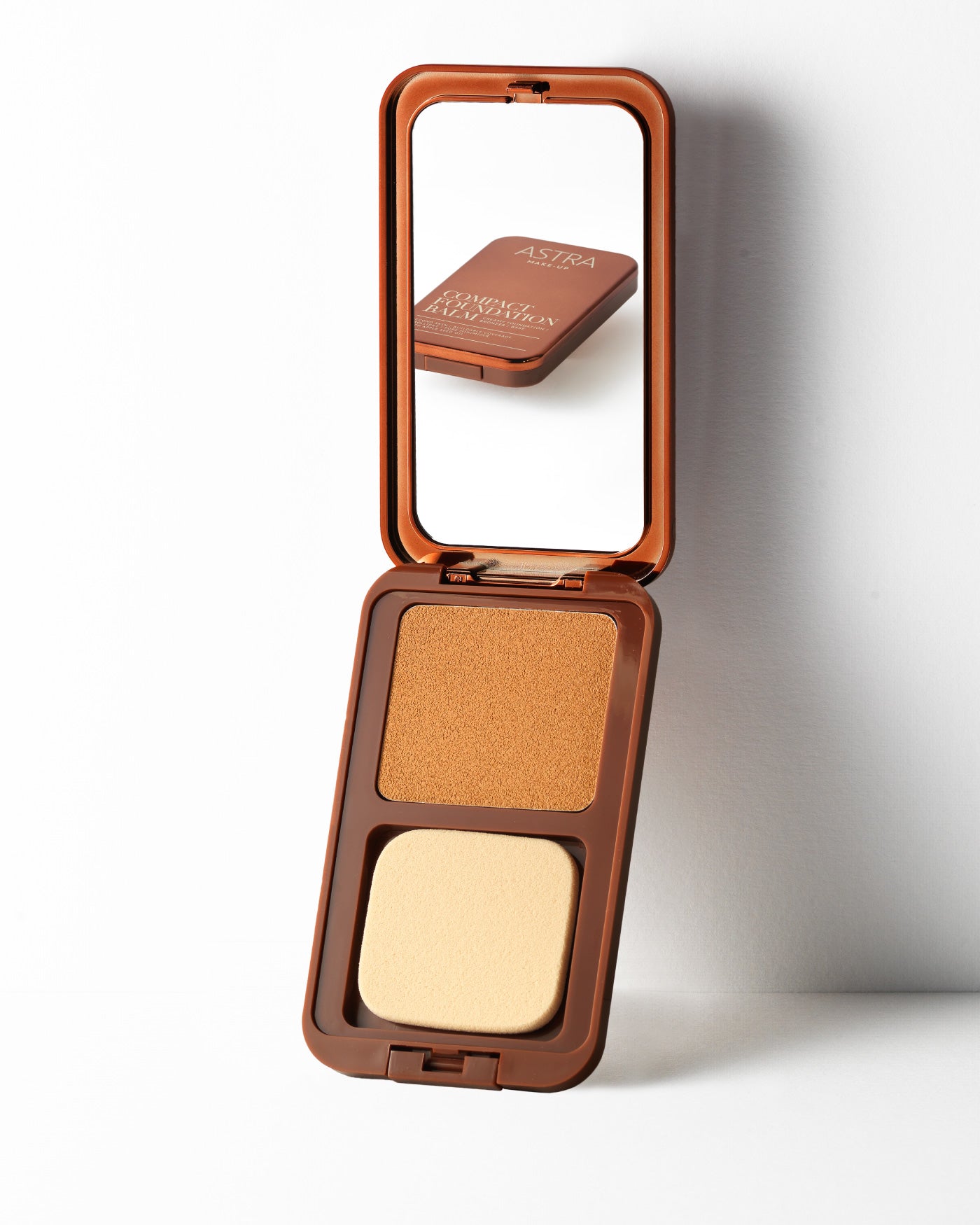 COMPACT FOUNDATION BALM - Fondotinta, Bronzer, Base - 04 - Medium - Astra Make-Up