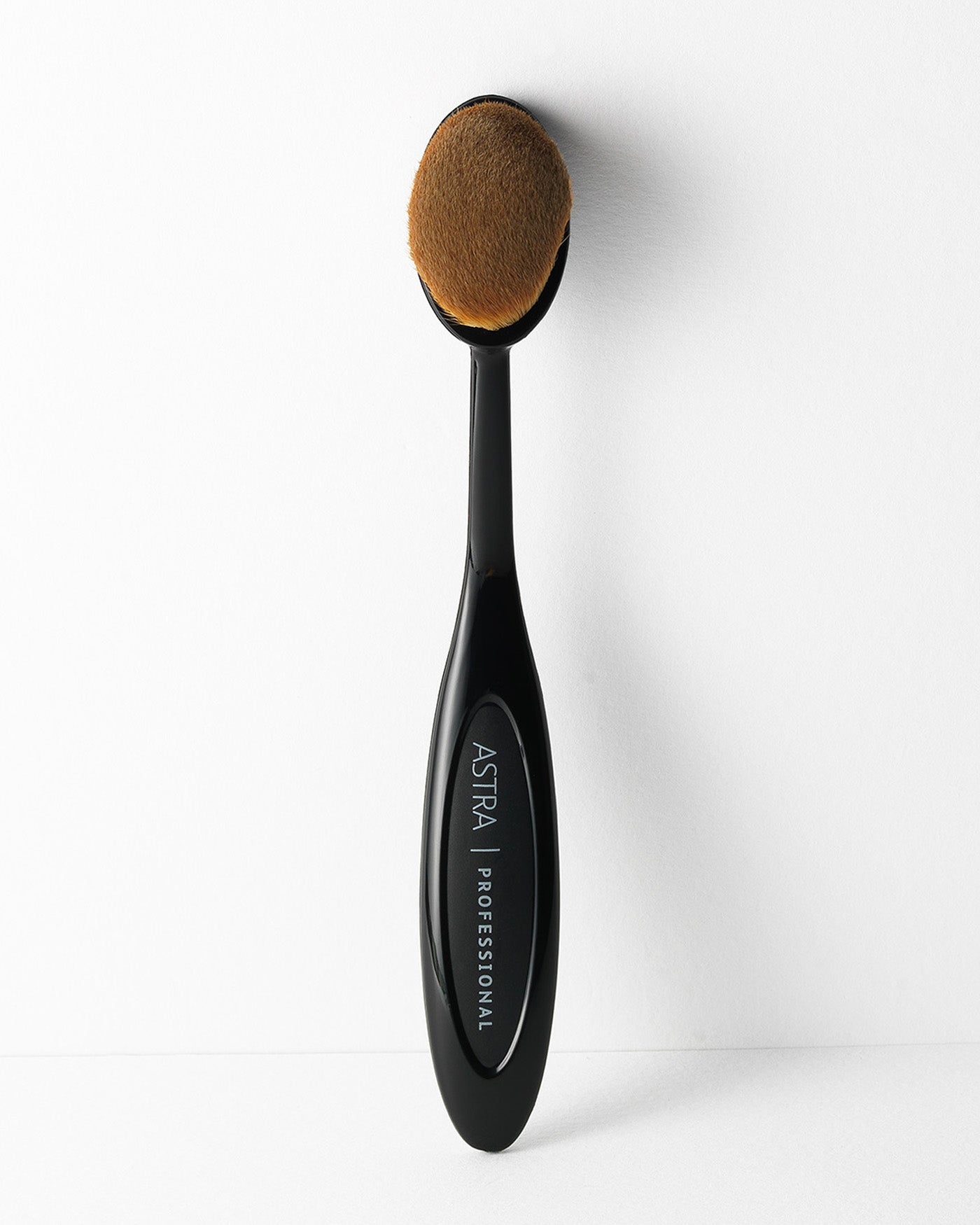 OVAL BRUSH - All Products - Astra Make-Up