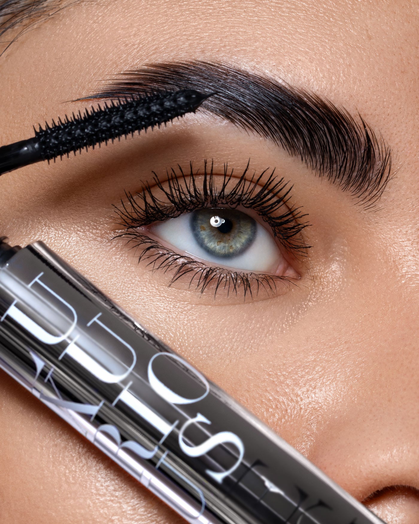 LUXURIOUS LENGTH - Mascara Allungante Nero Intenso - Occhi - Astra Make-Up