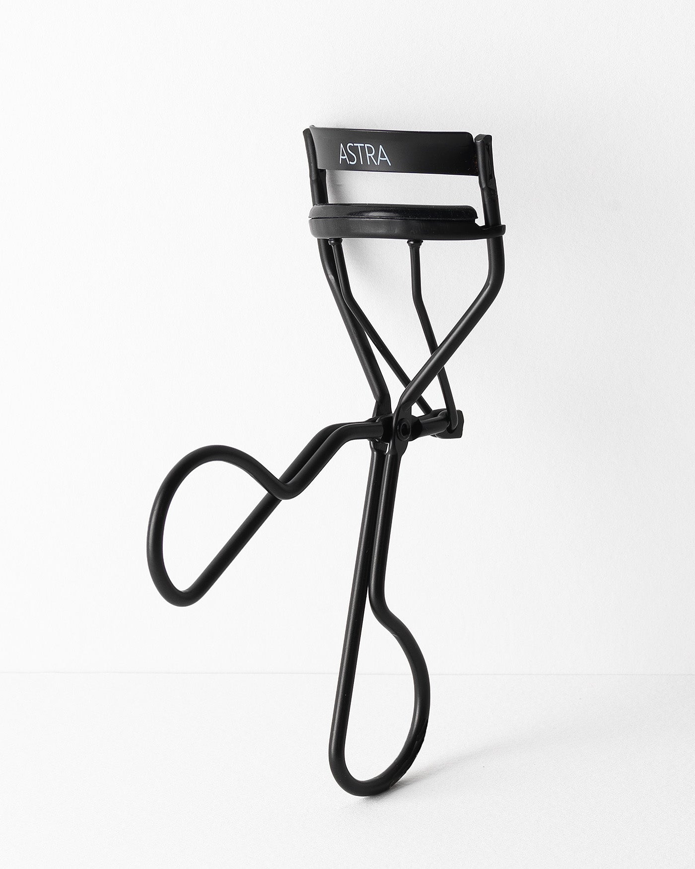 EYELASH CURLER - All Products - Astra Make-Up