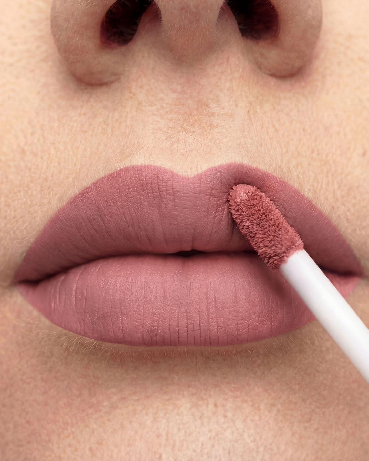 PURE BEAUTY MAT LIQUID LIPSTICK - Rossetto Liquido Opaco - 01 - Bloom - Astra Make-Up