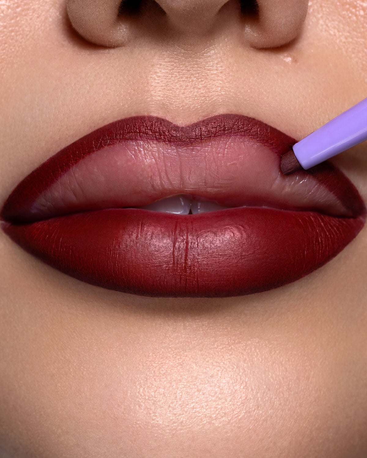 OUTLINE SPICY LIP PENCIL - Matita Labbra Retraibile Volumizzante - 05 - Soft Sienna - Astra Make-Up