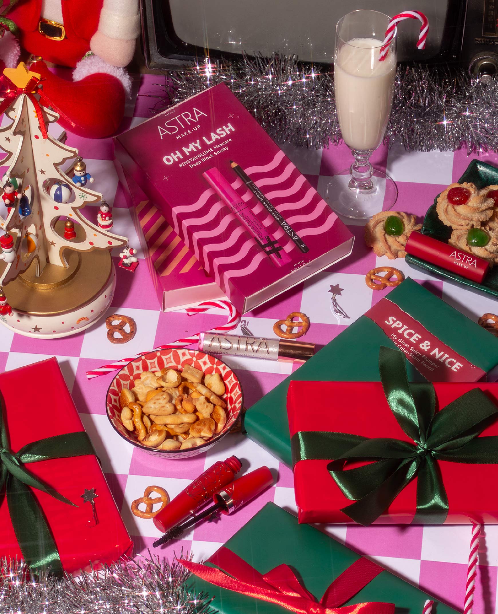 Gift-Guide-Collection-Food.jpg - Astra Make-Up