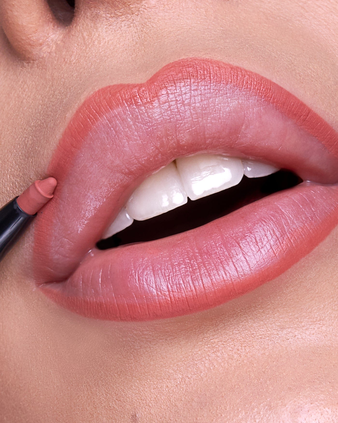 OUTLINE WATERPROOF LIP PENCIL - 03 - Quick Brick - Astra Make-Up